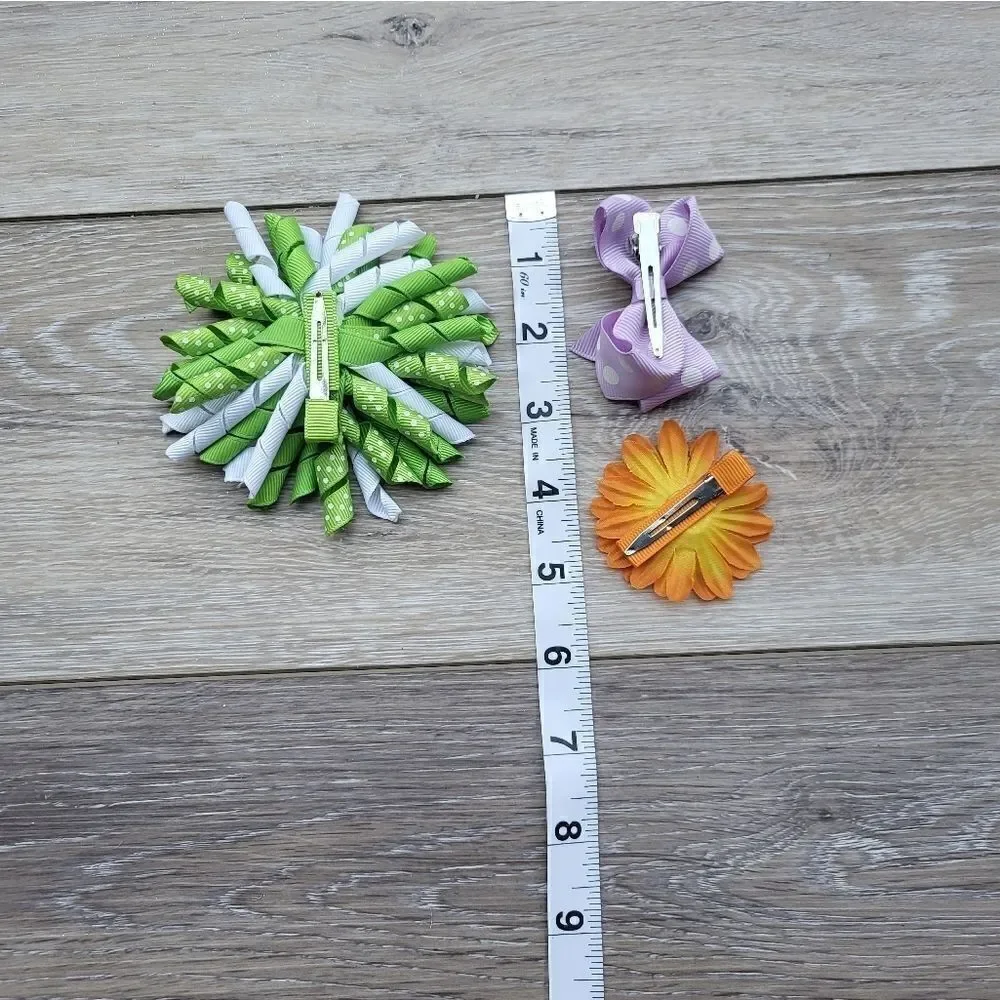 Gift: Small purple hair clip bouquet korker clip bows